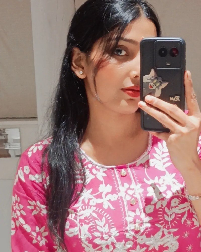 Mahi C.