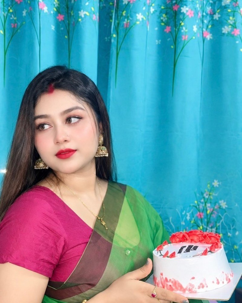 Junali A.